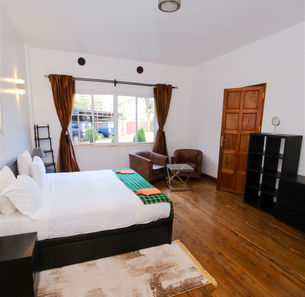 Gallery image 2 of Deluxe Room